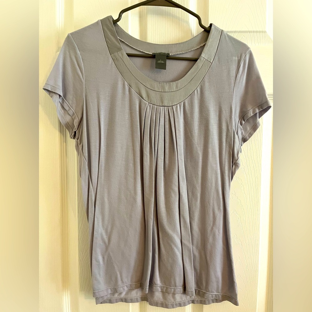 Very short sleeve gray t-shirt style blouse